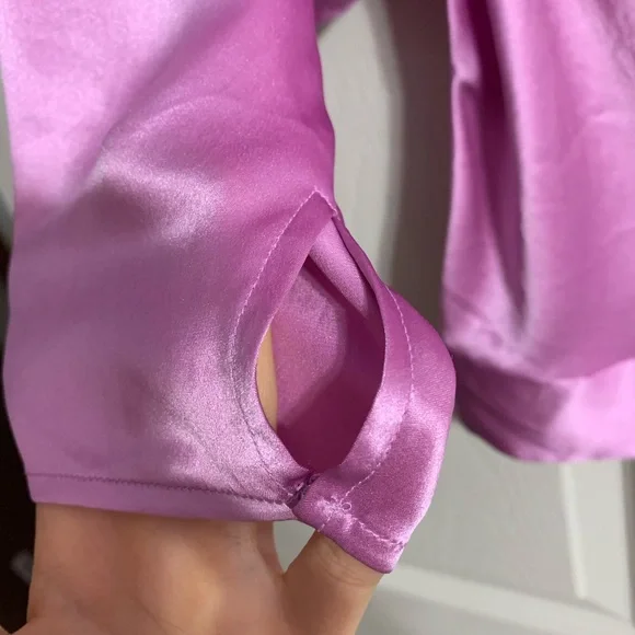 RARE Vintage BCBGMaxAzria 100% Silk Pink One-Shoulder Women's Top - 2 - Picture 9 of 10